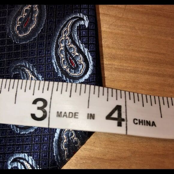 $120 DANIEL‎ CREMIEUX SIGNATURE COLLECTION TIE LIMITED EDITION 100% SILK 88/96 - Picture 5 of 6